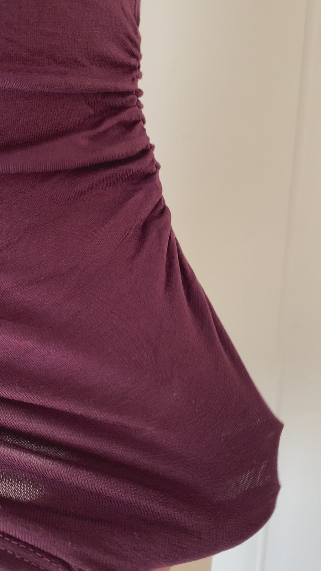 Burgundy Kayık Yaka Büzgülü Kısa Bluz