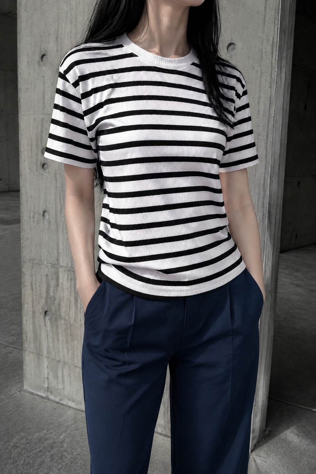 Black and White Triko T-shirt