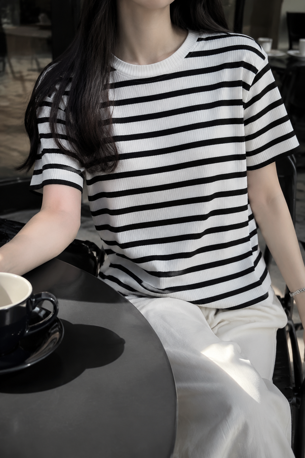 Black and White Triko T-shirt